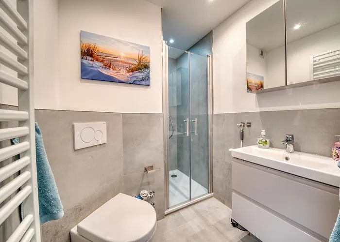 - Haus H, App 0h0909 Apartment *